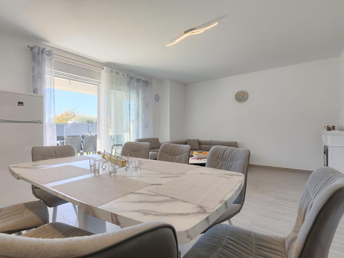 Holiday Home Villa Zirdum By Interhome Nova Vas  المظهر الخارجي الصورة