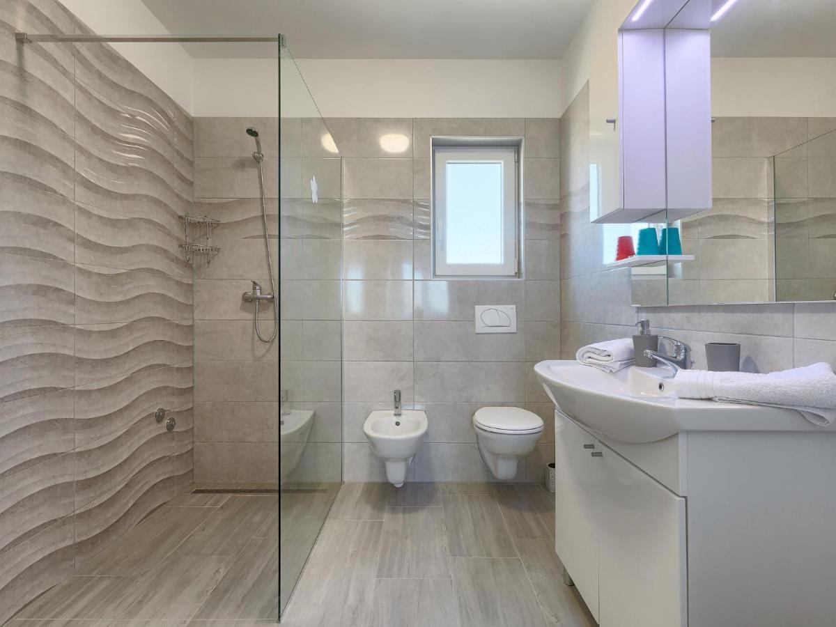 Holiday Home Villa Zirdum By Interhome Nova Vas  المظهر الخارجي الصورة